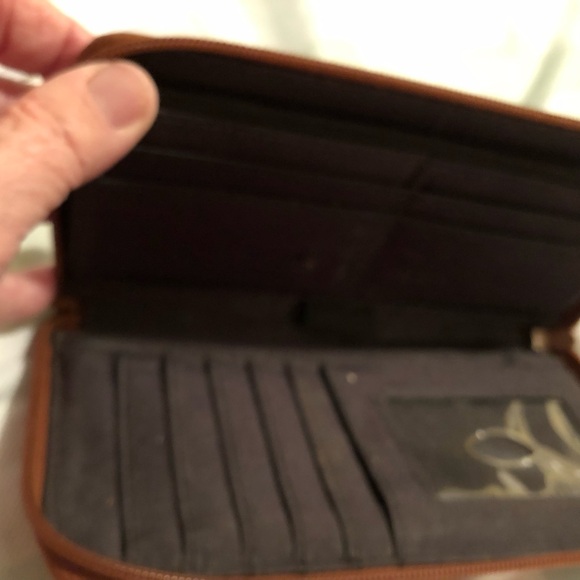 Vintage Liz Claiborne purse with matching wallet. Iconic design faux leather - Picture 2 of 10